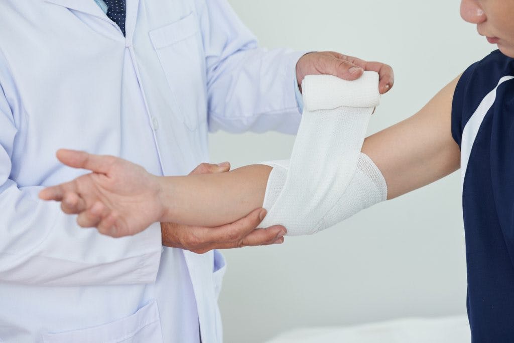 Pressure Ulcers in Spinal Cord Injury Patients Causes and Management