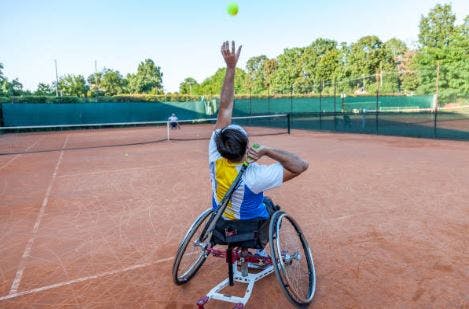 spinal cord injury sports like wheelchair tennis