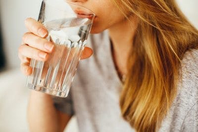 drinking water to manage respirtaoy complications after spinal cord injury