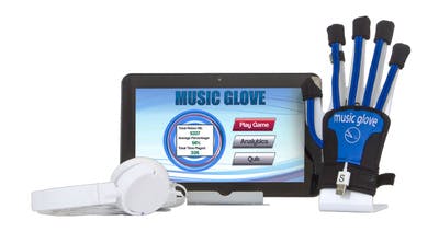 配有 MusicGlove 软件和支架上的感应手套的平板电脑